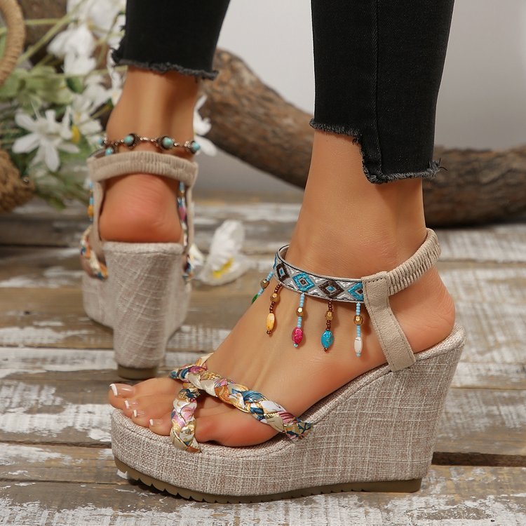 Wedge sandals for ladies with colorful geometric pattern and chic elegant straps
