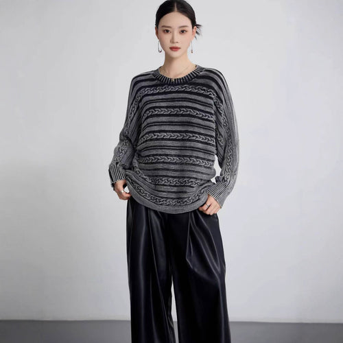 Pull en maille épaisse pour femmes avec un motif en relief à la mode et une coupe décontractée Chic & Stil