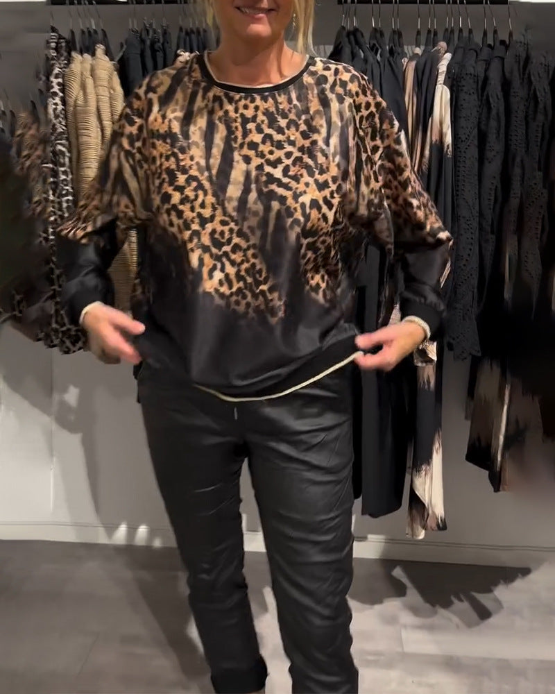 Pull féminin à la mode avec imprimé léopard tendance Chic & Stil