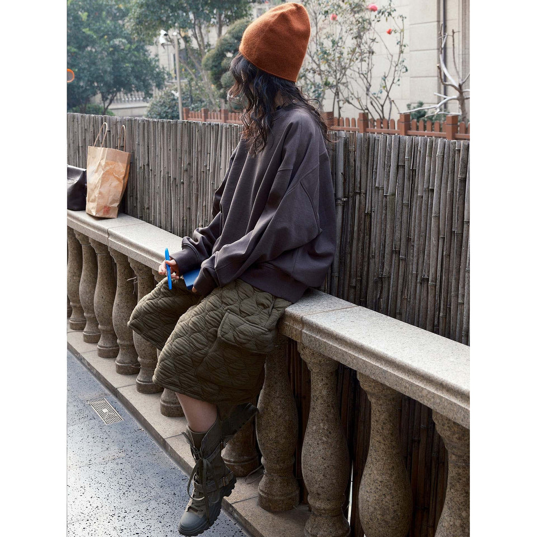 Women's Loose Sweatshirt made of French Terry with extended back hem and dropped shoulder Amarae