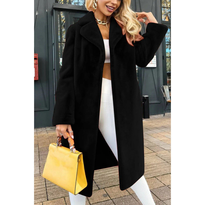 Long fleece coat for women with elegant collar and slim silhouette Lune London