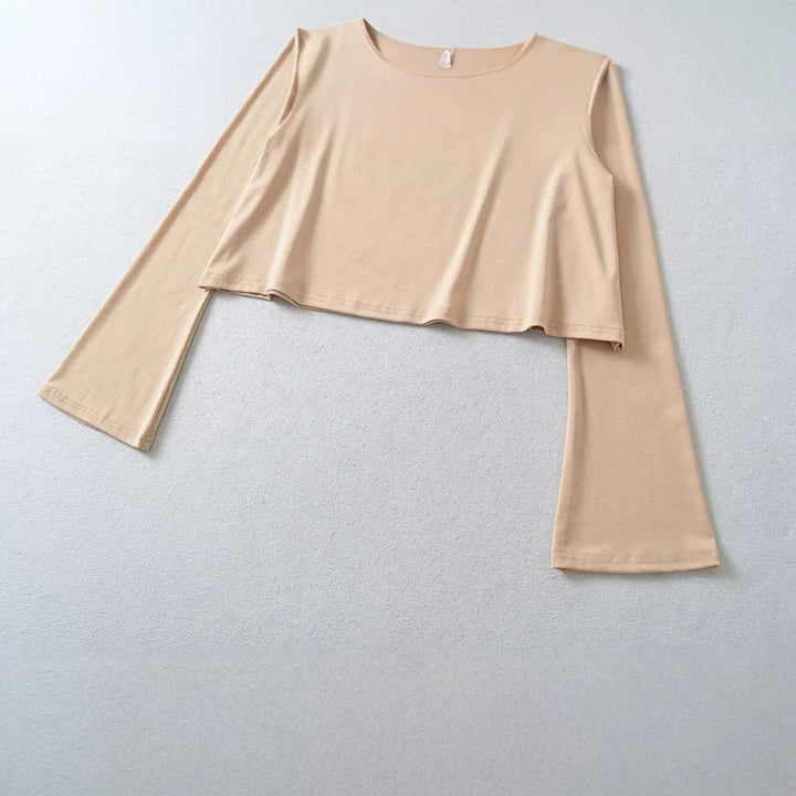 Women's Cropped Off-Shoulder Long Sleeve with Flared Trumpet Sleeves made of Jersey Amarae
