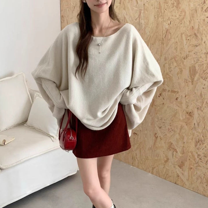 Sweater oversize en tricot pour femmes avec une coupe décontractée et des manches dramatiques Chic & Stil