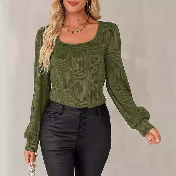 Trendy woman, striped blouse top Lune London