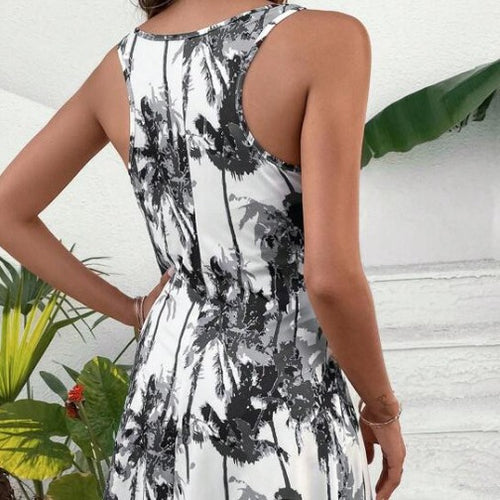 Casual summer dress for women with modern palm tree pattern Amarae