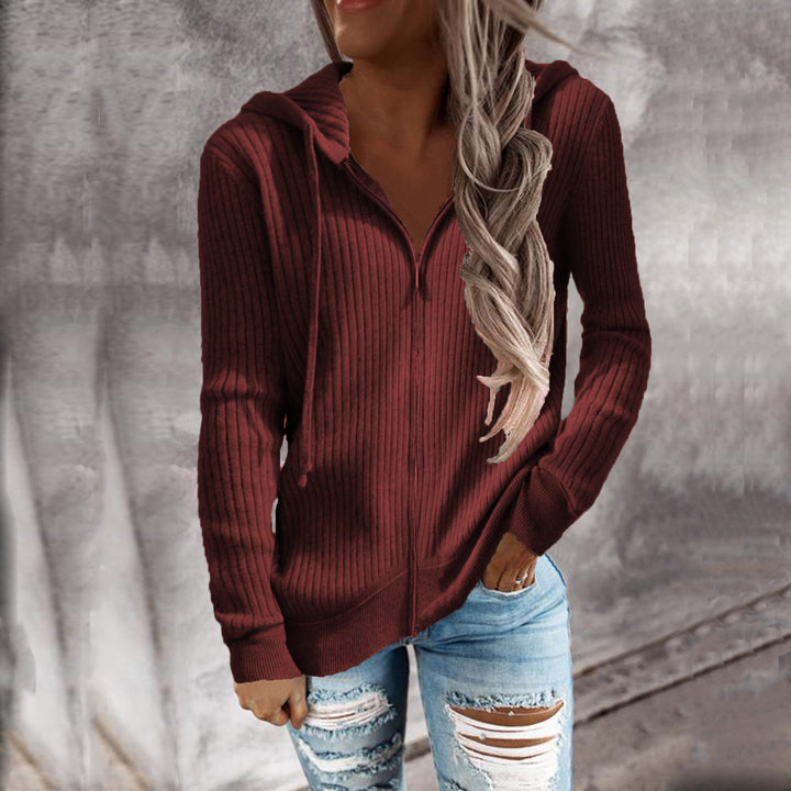 Women's hooded jacket with modern design in ribbed knit with pockets Lune London