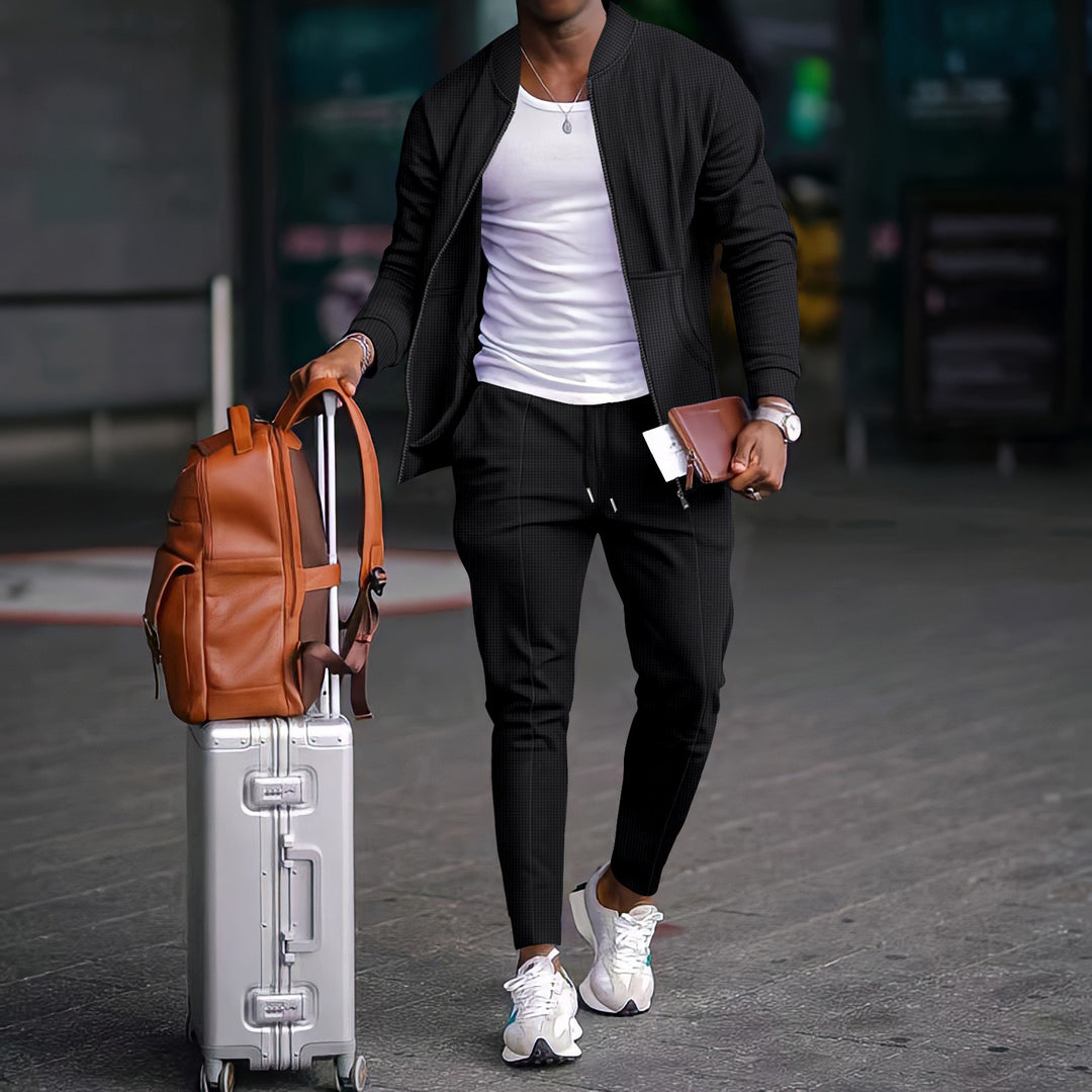 Men's sporty jogging set with a modern cut and breathable material Lune London