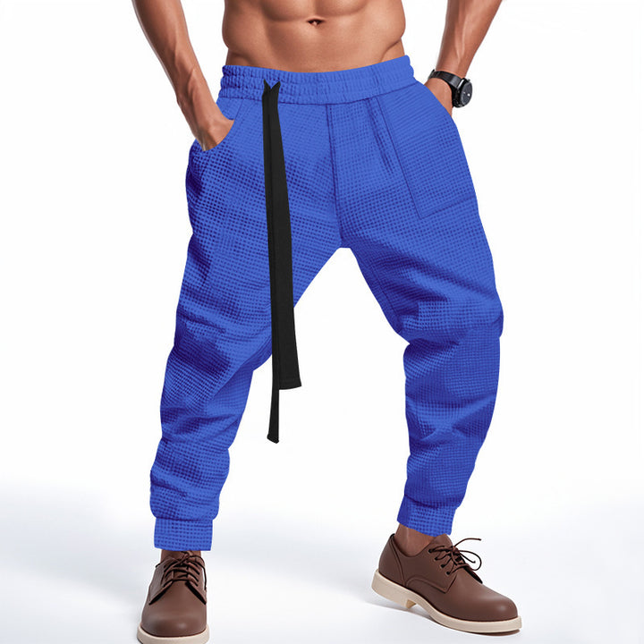 Stylish leisure pants for men with elastic waistband and practical pockets Lune London