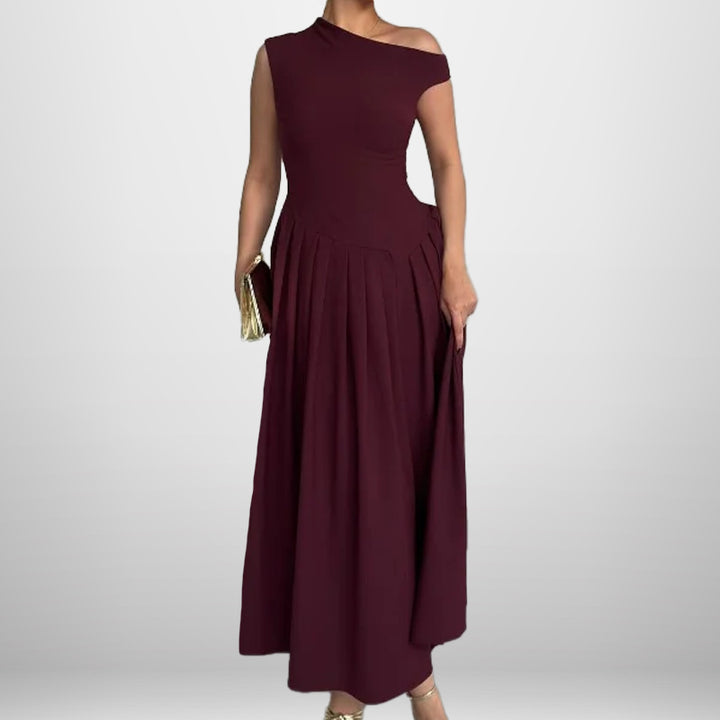 Robe maxi élégante à épaule unique pour femme avec plissés et jupe fluide Chic & Stil