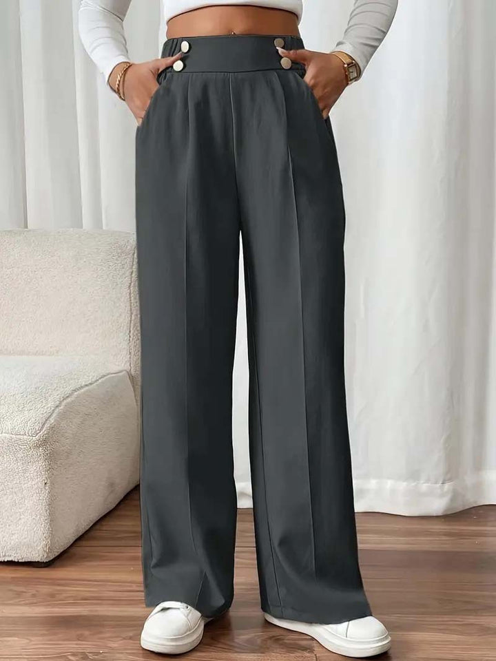 Elegant and airy high-waisted pants for women with wide legs and practical pockets Lune London