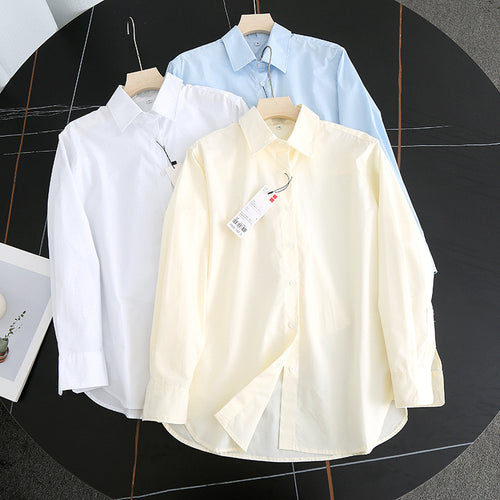 Blouse élégante et aérienne pour femmes avec col moderne Chic & Stil