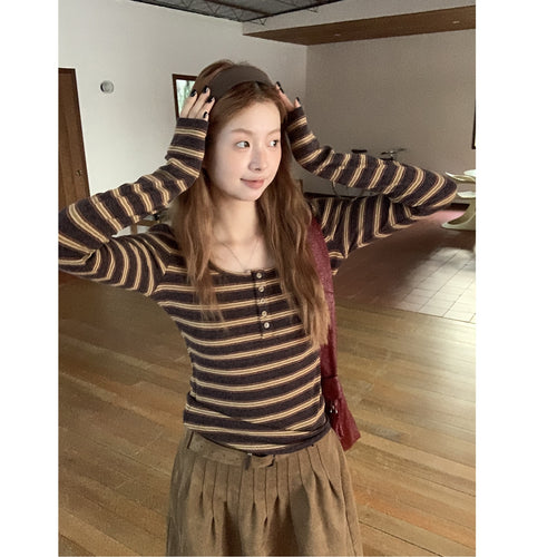 Ladies long-sleeved striped shirt with button placket Chic & Stil