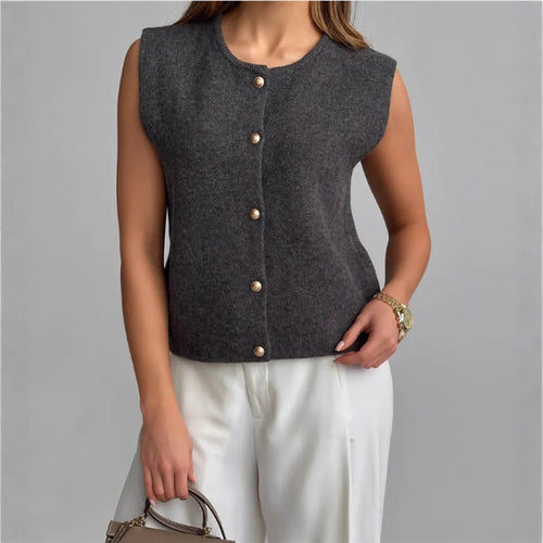 Knitted cardigan for women with refined buttons Amarae