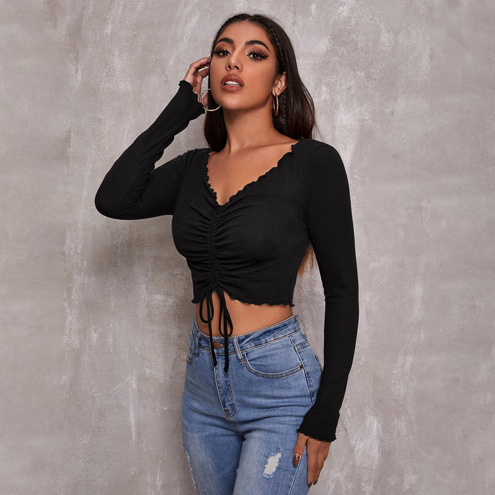 Top court pour femmes avec lacets et détails de volants élégants Chic & Stil