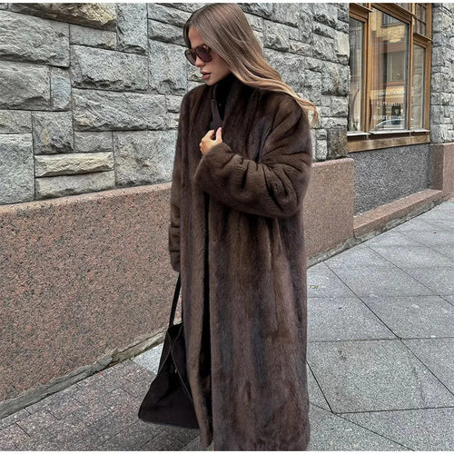 Manteau élégant en fausse fourrure pour femmes Chic & Stil