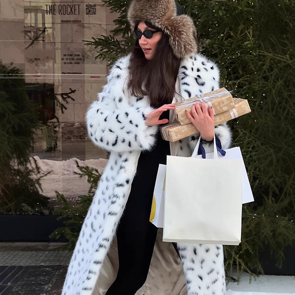 Women's Long Coat made of Faux Fur with Dalmatian Look and Hood Amarae