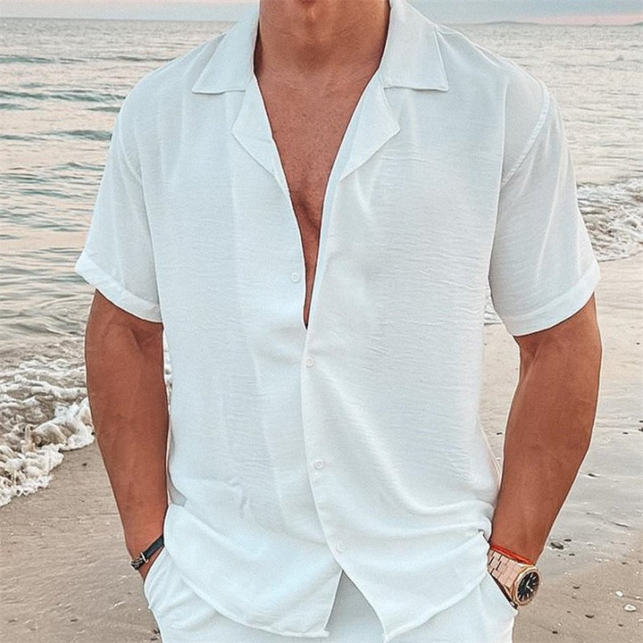 Short sleeve shirt for men with lightweight fabric and classic collar Lune London
