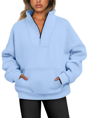Pull femme décontracté avec col montant et poche kangourou pratique Amarae