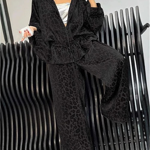 Lady casual jumpsuit with trendy leopard print and loose fit Amarae