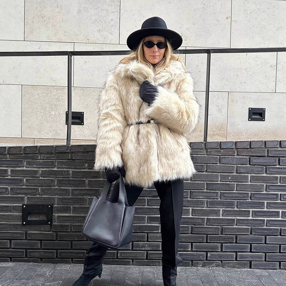 Women short coat made of faux fur with waist belt and voluminous shawl collar Amarae