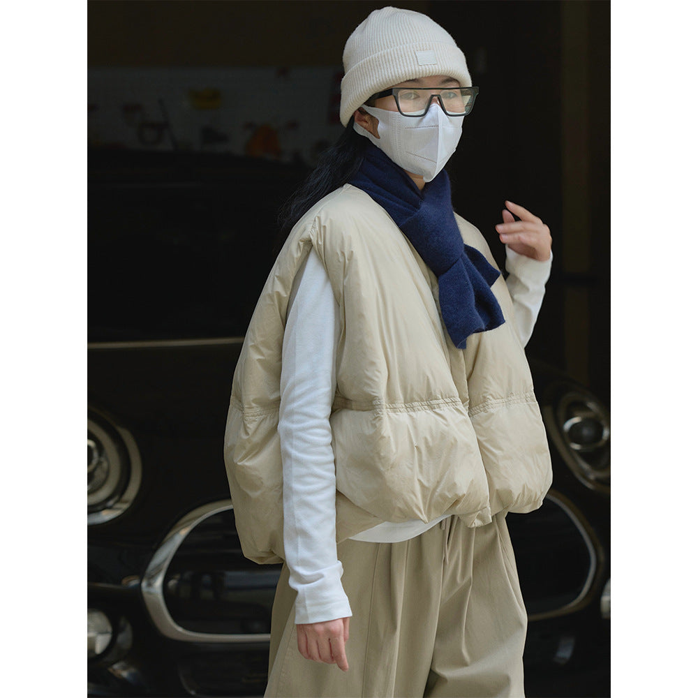 Women Boxy quilted thermo vest with stand-up collar and full-length zipper Amarae