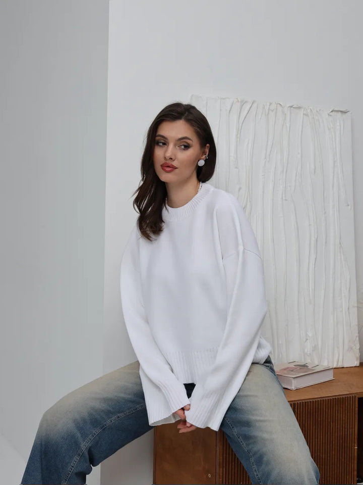 Ladies oversized sweater in casual chic style