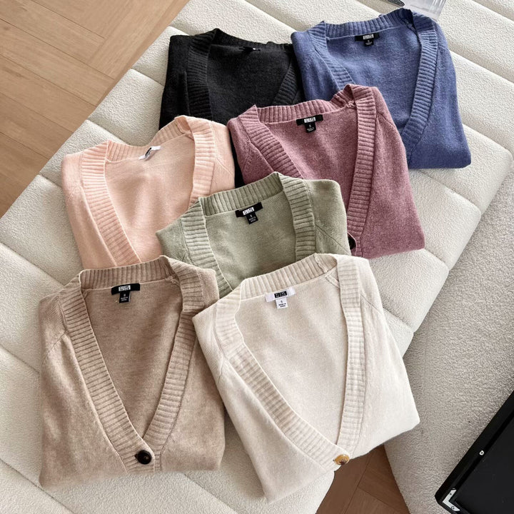 Cardigan Élégant pour Femmes avec Poches Pratiques Chic & Stil