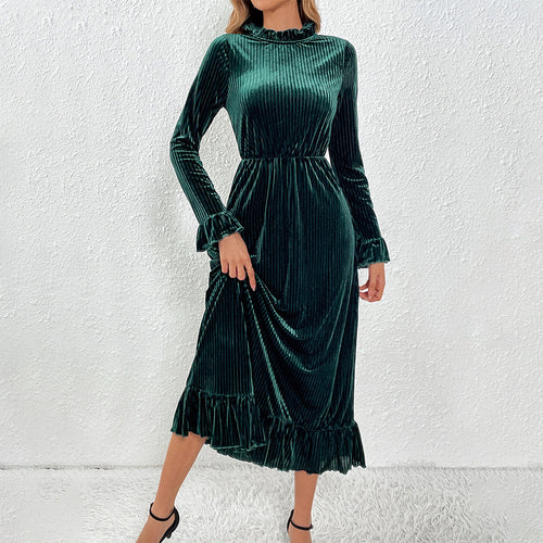 Robe portefeuille à manches longues pour femmes en velours luxueux avec détails en volant Chic & Stil