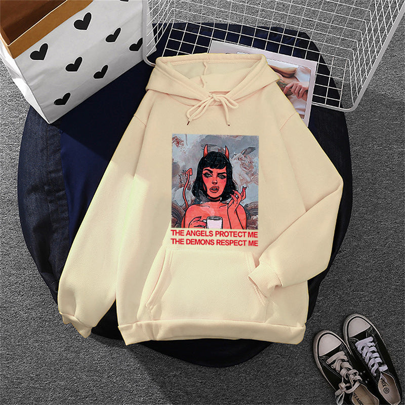 Women's hoodie with creative graphic print Chic & Stil
