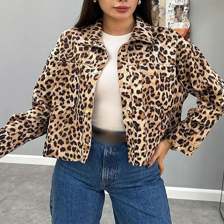 Trendy women's jacket in leopard design Amarae