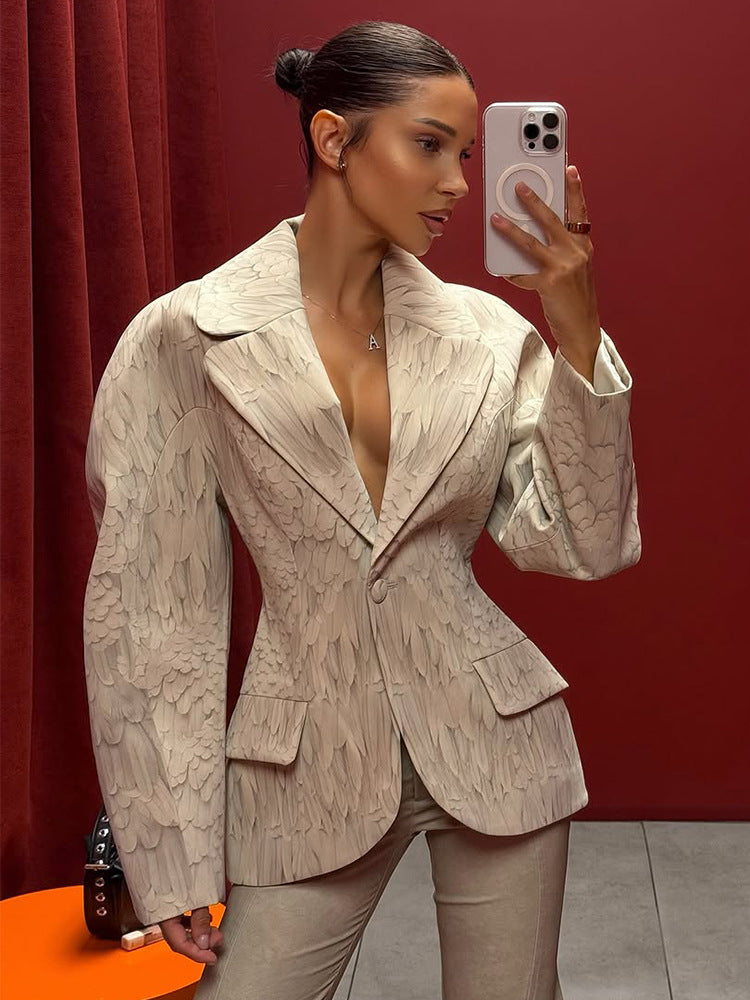 Women's Fitted Blazer with Feather Structure and Distinctive Shoulder Area Amarae