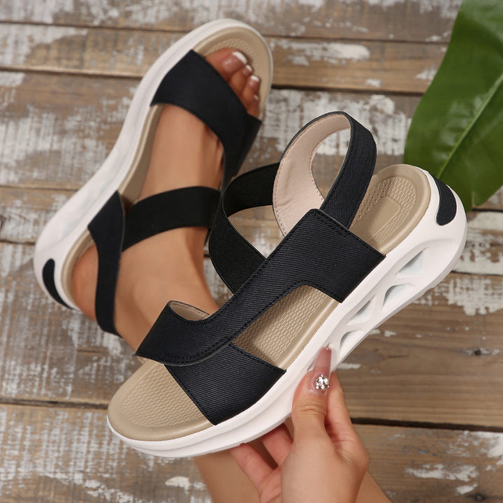 Sporty strappy sandals for women with ergonomic sole and non-slip sole Lune London