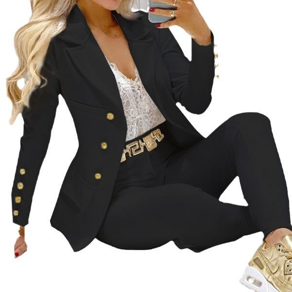 Women Elegant blazer set with decorative buttons and fitted cut Amarae