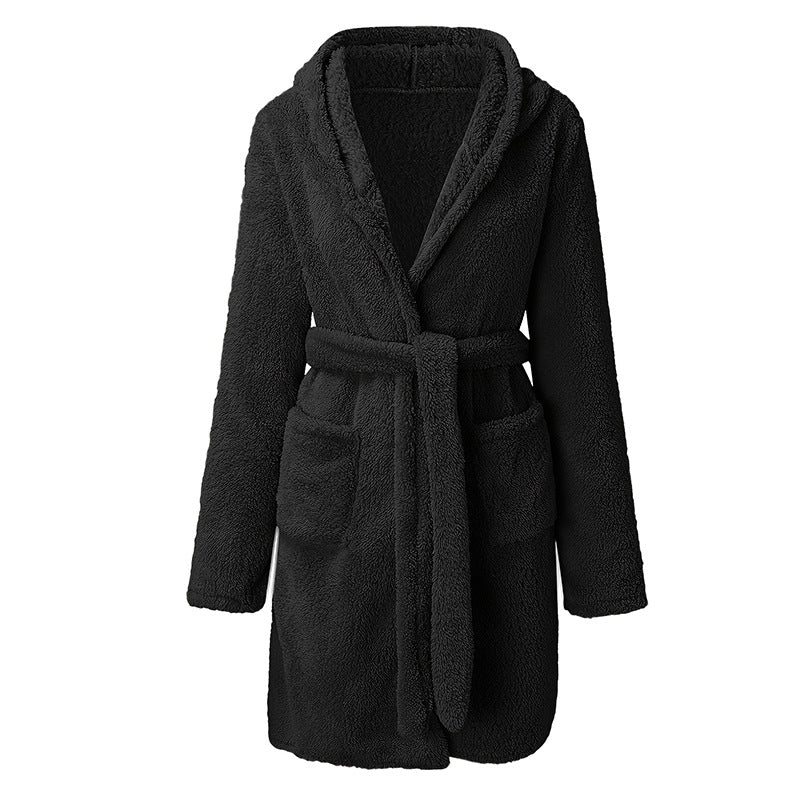 Fleece bathrobe for women with hood and practical pockets Lune London