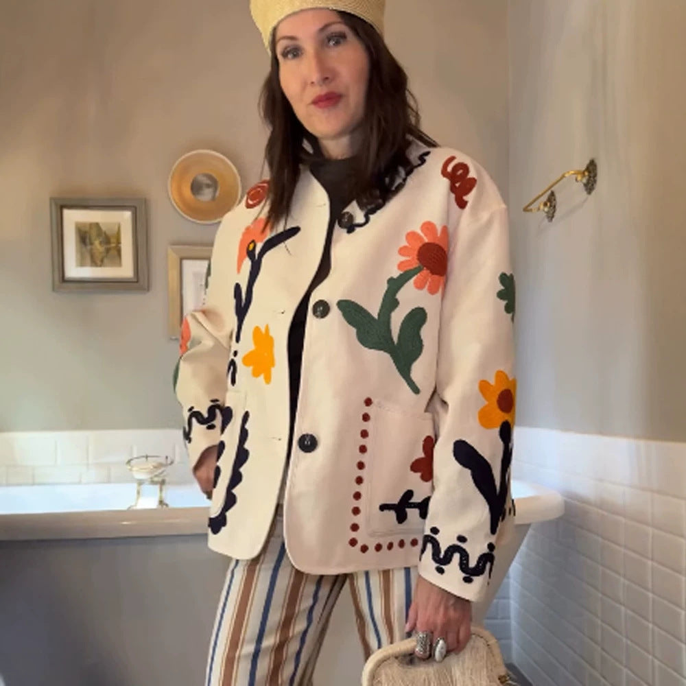 Women's embroidered boxy jacket with floral application and patch pockets Amarae