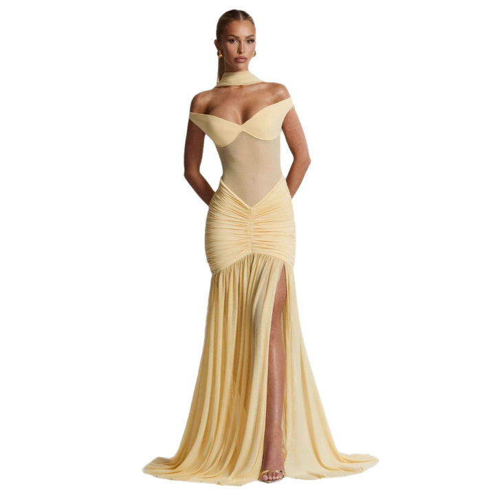 Women's figure-hugging evening dress with off-the-shoulder design and side slit Lune London