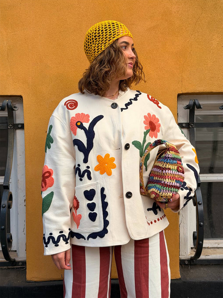 Women's embroidered boxy jacket with floral application and patch pockets Amarae