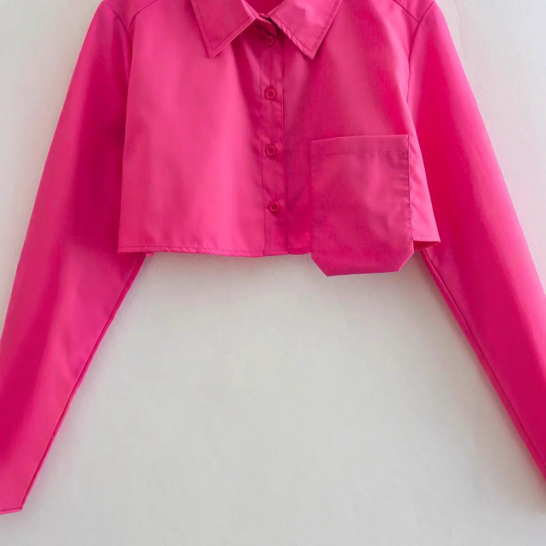 Cropped blouse for women with a modern fit and practical pocket design Lune London