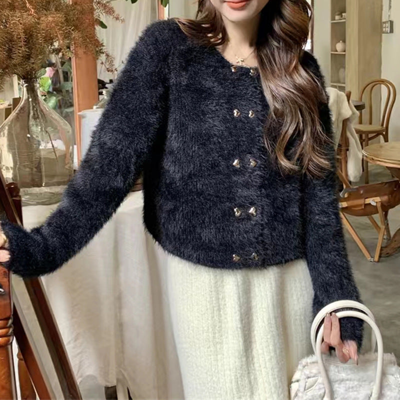 Cardigan moelleux pour femme avec détails de boutons dorés Chic & Stil
