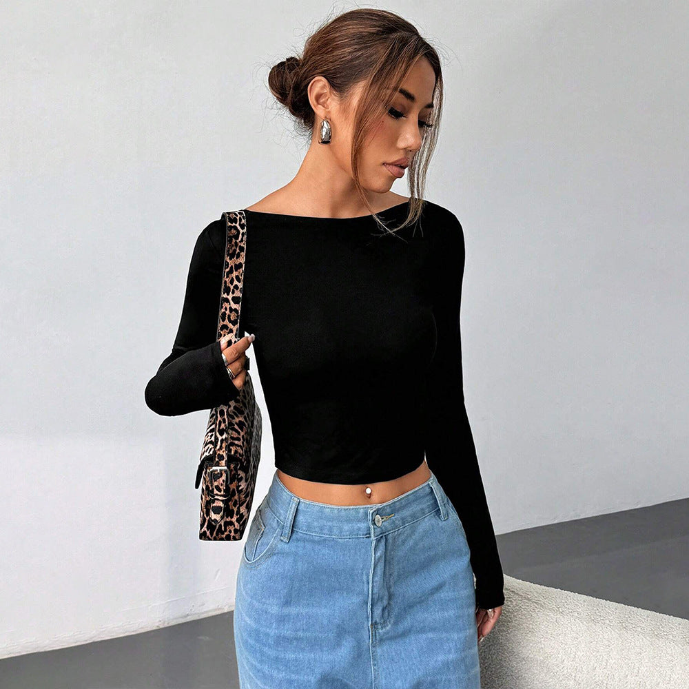 Haut court à manches longues pour femmes avec décolleté rond élégant et coupe flatteuse pour la silhouette Chic & Stil