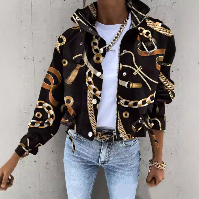 Veste utilitaire cropped tendance pour femmes avec un motif unique et des poches pratiques Chic & Stil