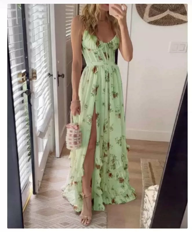 Women's maxi dress with floral lace top and high slit Lune London