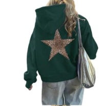 Women’s Hoodie with Eye-Catching Leopard Star Design Chic & Stil