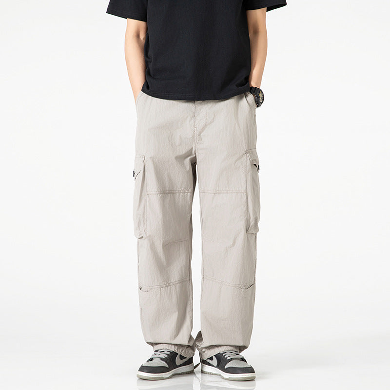Comfortable cargo pants for men with practical pockets Lune London