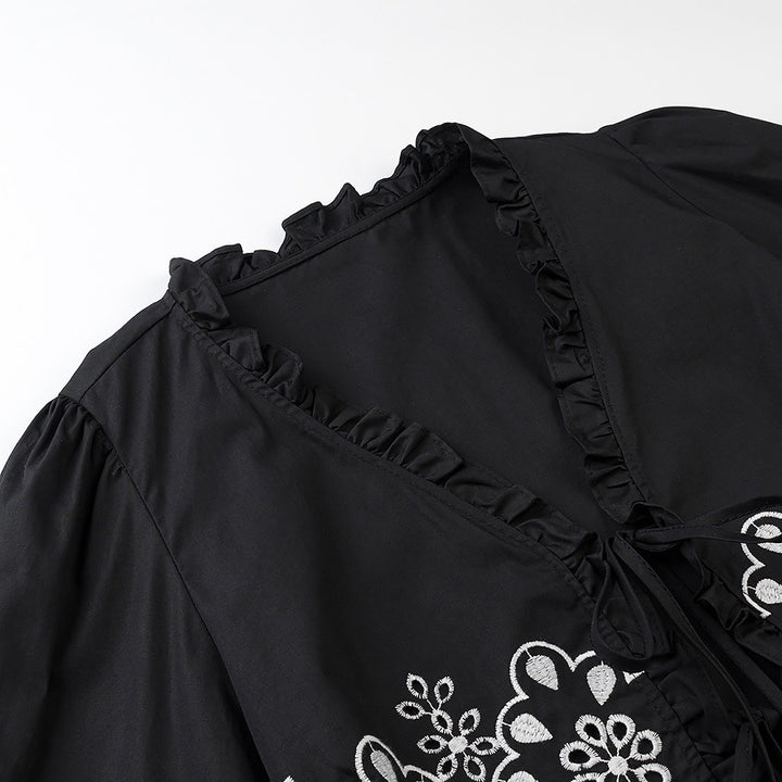 Veste d'été élégante pour femmes avec motif floral élaboré et détails en volants Chic & Stil