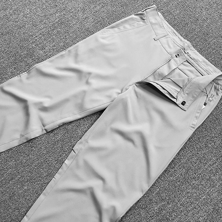 Men's chinos in a slim fit with stretch, crease, and slanted pockets Amarae