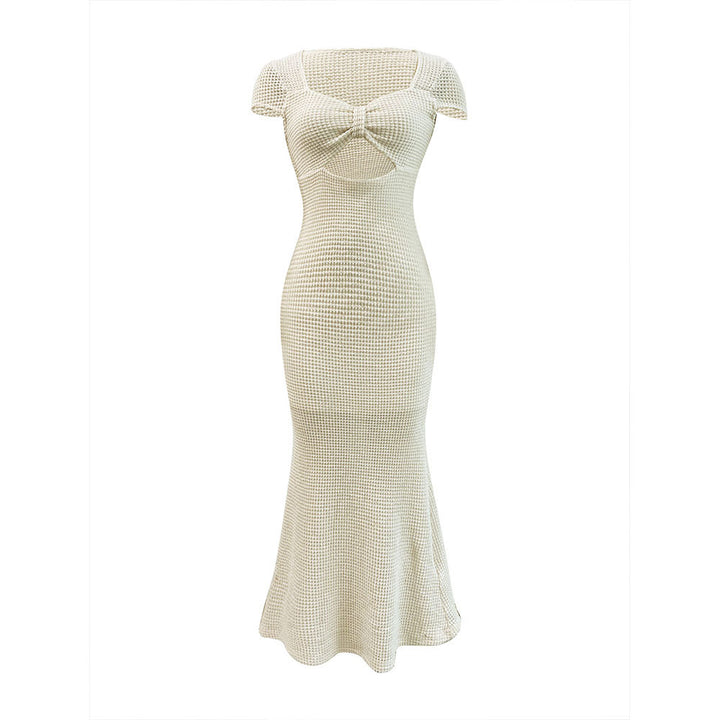 Robe maxi pour femmes avec un design de nœud chic et des détails découpés séduisants Chic & Stil