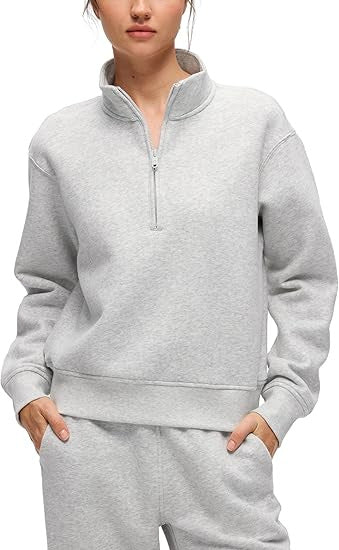 Pull en fleece sportif pour femmes avec col montant Chic & Stil