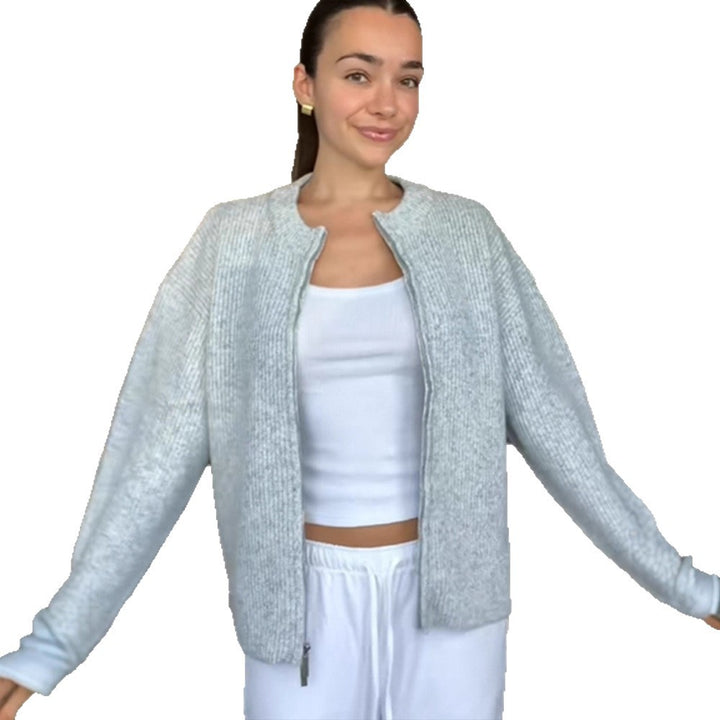 Women's Chunky Knit Zipper Cardigan with Oversized Cut Amarae