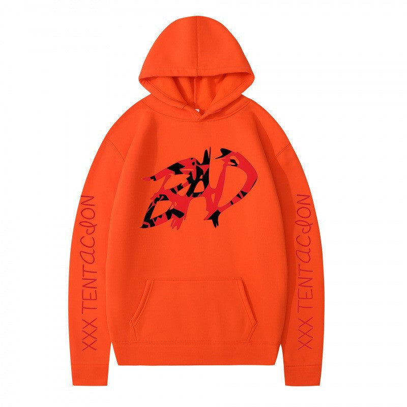 Women's hoodie with eye-catching graphic print and casual cut Chic & Stil